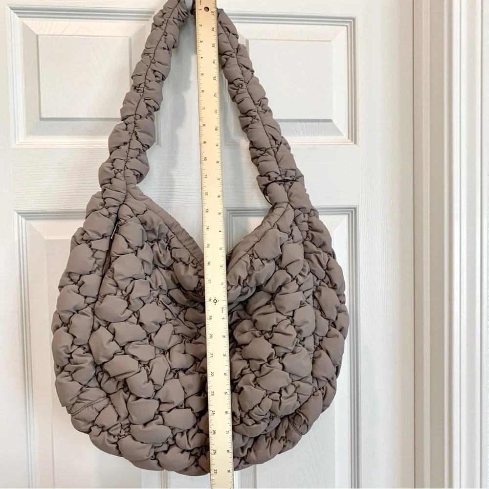 🤎 ARITZIA Curator Bigger Bag Puffer Hobo in Turner Taupe Brown